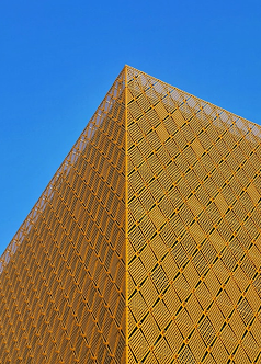 The Saudi Founder’s Guide to Branding That Attracts Investment